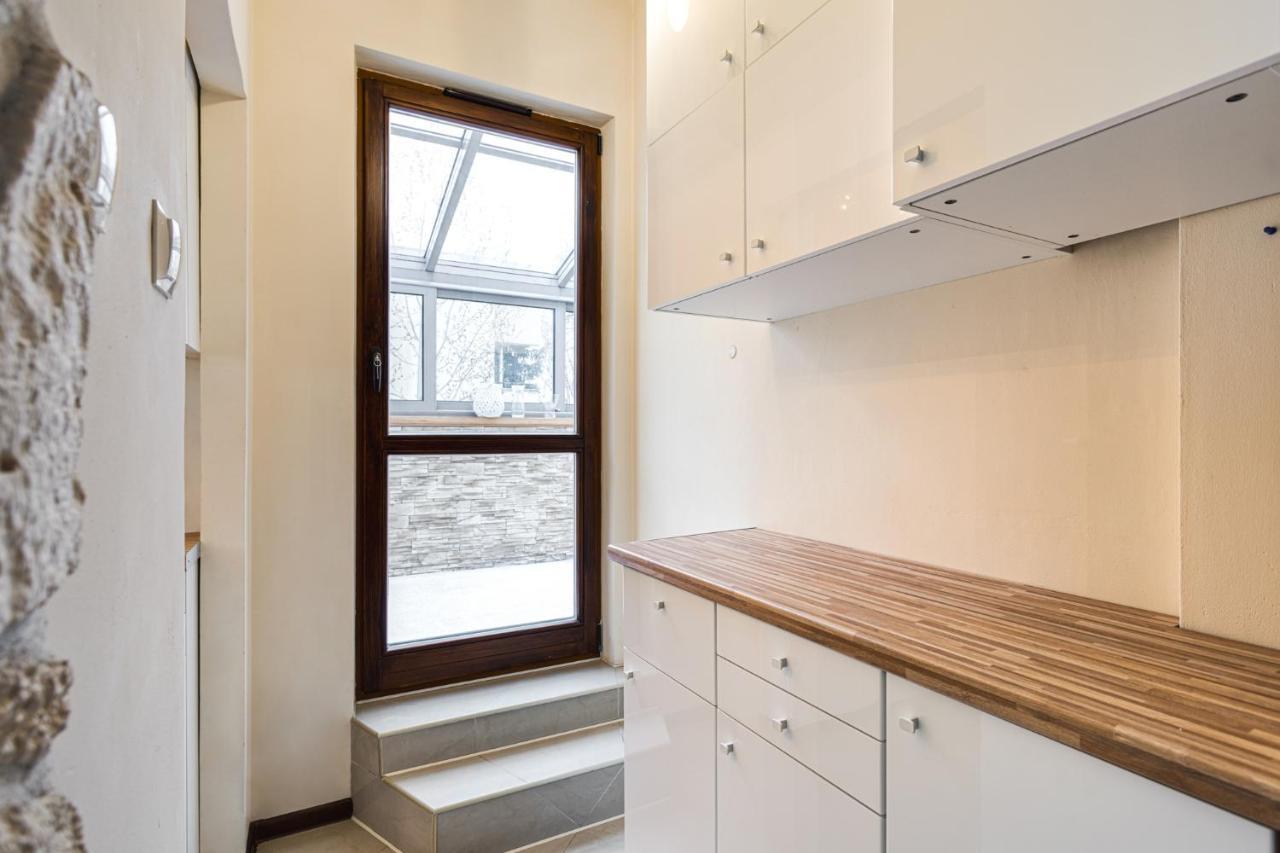 Apartament Wiktoria Wilanow Apartment Warsawa Bagian luar foto