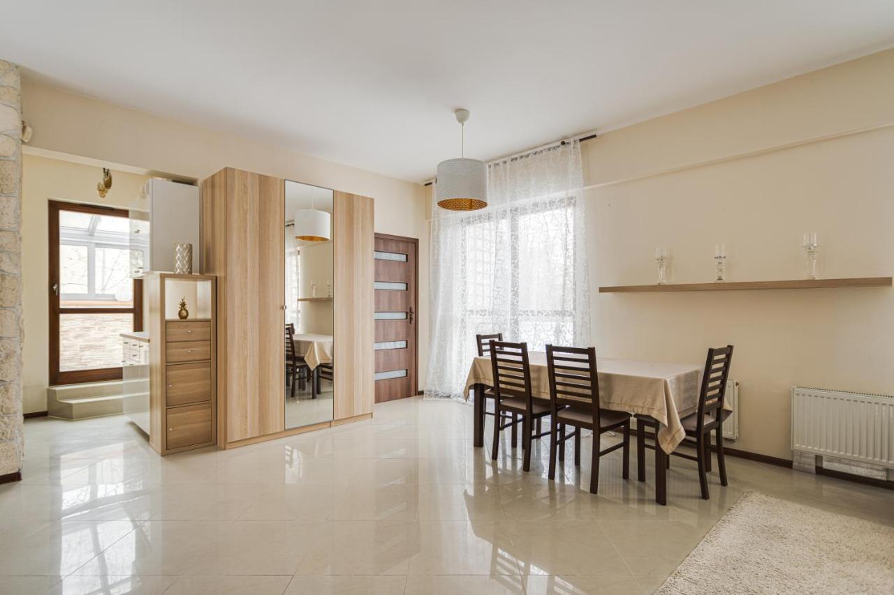 Apartament Wiktoria Wilanow Apartment Warsawa Bagian luar foto